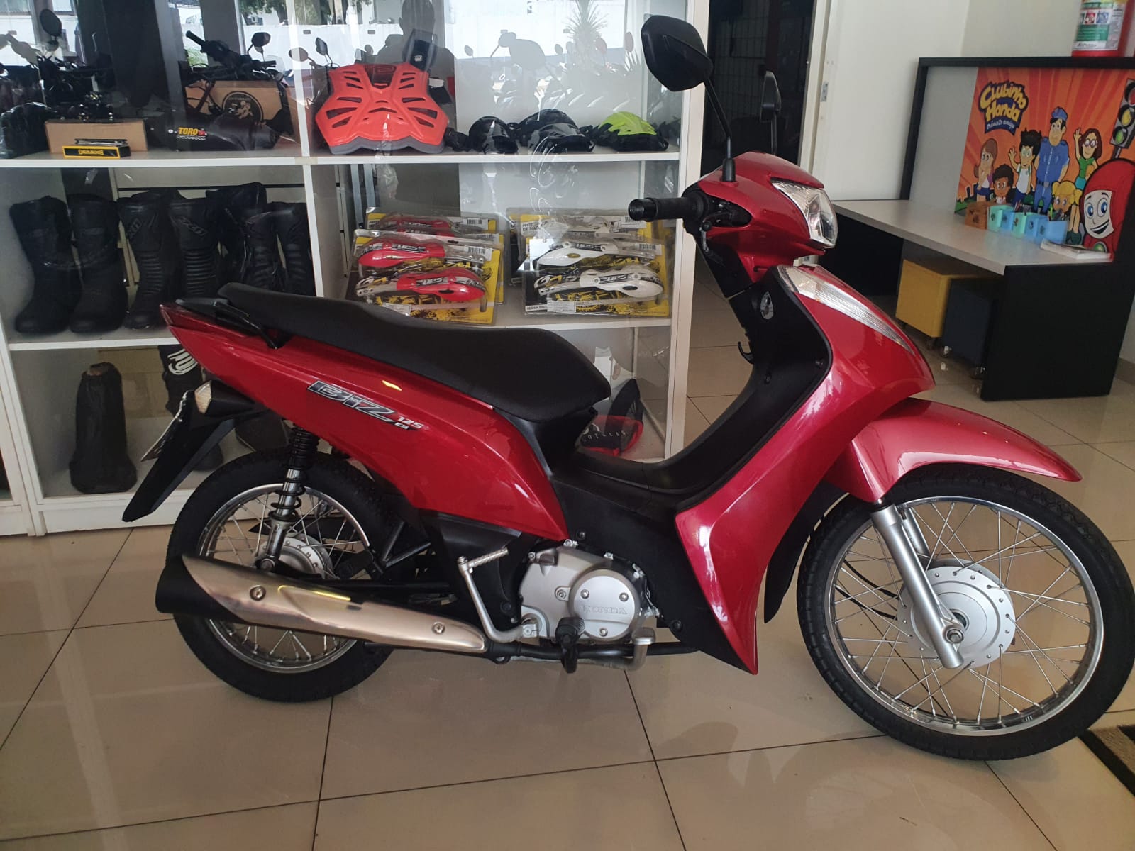 BIZ 125 ES